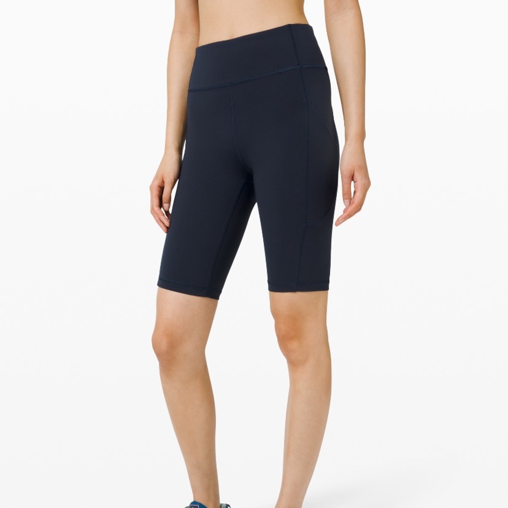 NWT Lululemon invigorate biker shorts